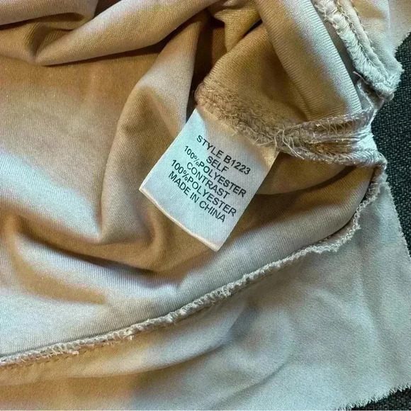 🎆 Jodifl gold/champagne velvet tunic top size small Christmas Holiday New Year’s - Picture 8 of 8